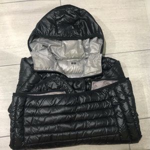 Women light weight quilted coat